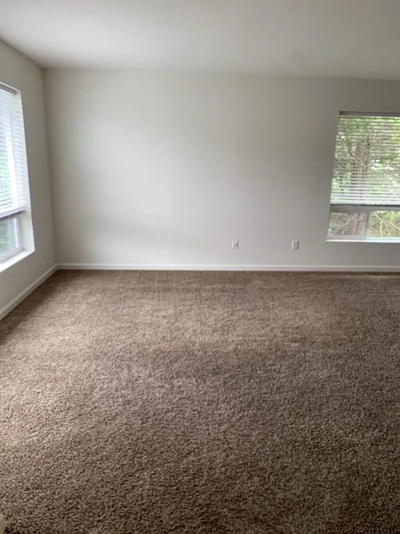 221 NW 3rd St, unit 3 — Photo 4