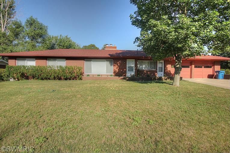1st image of 4901 Ash Ave SE