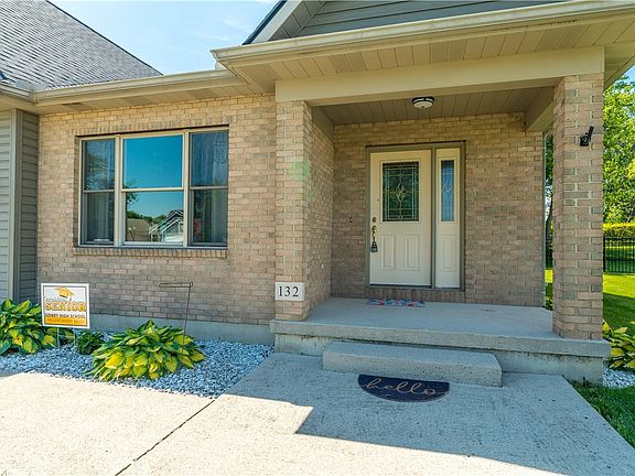 3rd image of 132 Village Green Dr