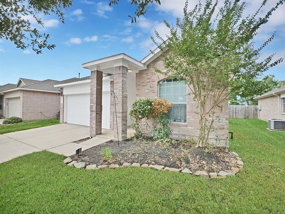 2nd image of 15522 Lady Shery Ln