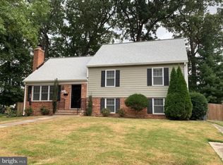 1906 Old Stage Rd, Alexandria, VA 22308