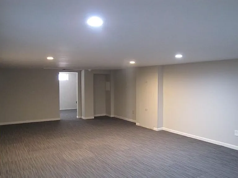 2515 Linnell Dr — Photo 10