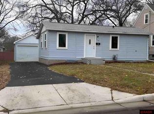 124 Glenview Ave, Mankato, MN 56001