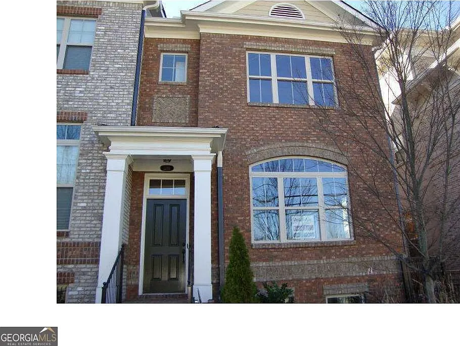 1209 Lavista Rd NE