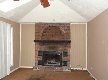 2nd image of 2301 N 35th St