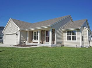 230 Foxglove St, Port Washington, WI 53074