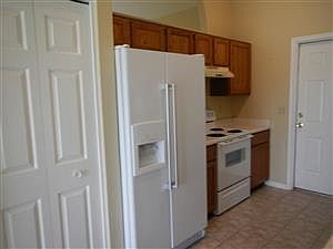 3rd image of 4815 E La Puente Ave