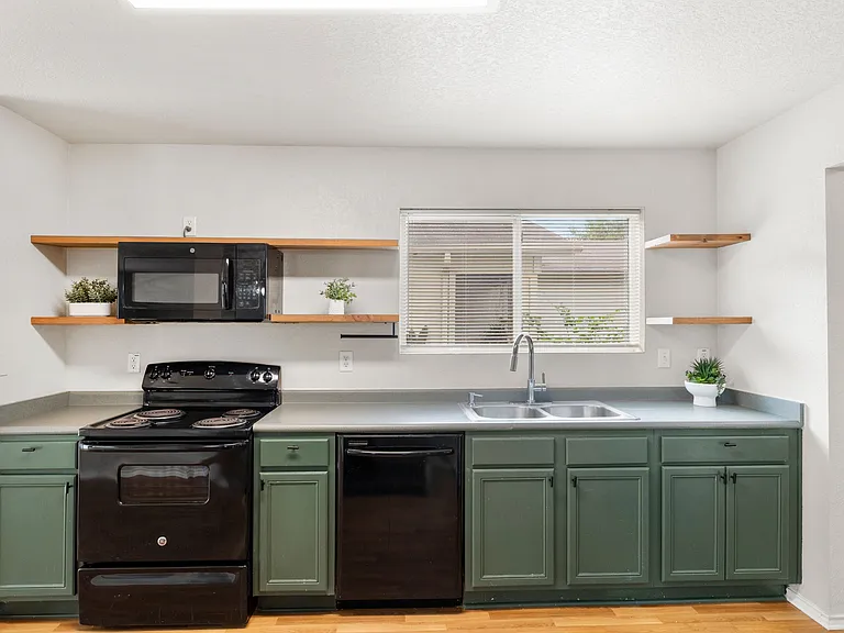 10034 Southern Sun — Photo 15