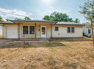 1024 Harris Dr, Euless, TX 76039