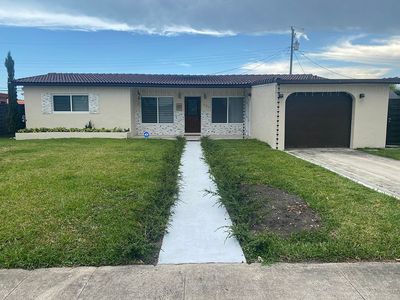 480 W 39th St, Hialeah, FL, 33012