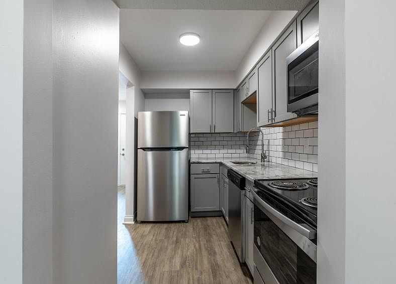 1st image of 134 Rocky Creek Dr #134
