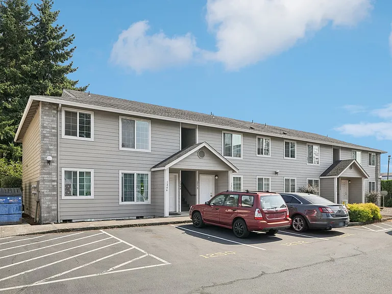 Valley Crest Apartments — Photo 10