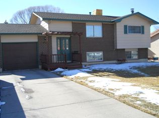 4051 Valley Dr, Pueblo, CO 81008