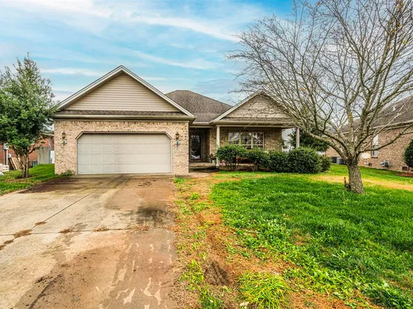 815 McCausland Ave, Bowling Green, KY 42101