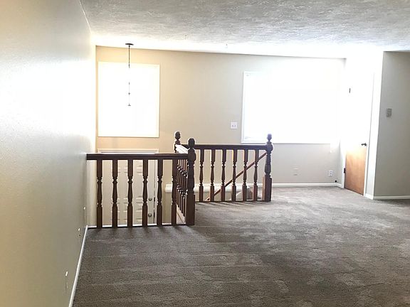 4th image of 601 John Adams Ct APT 5