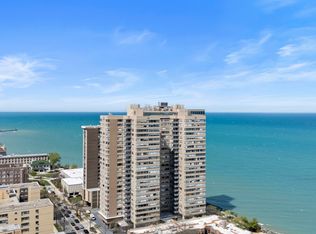 6301 N Sheridan Rd APT 11A, Chicago, IL 60660