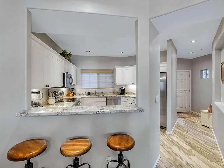 7609 E Indian Bend Rd #1015 — Photo 4