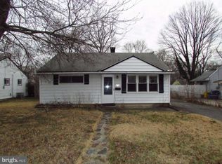 318 Mildred Ave, Maple Shade, NJ 08052