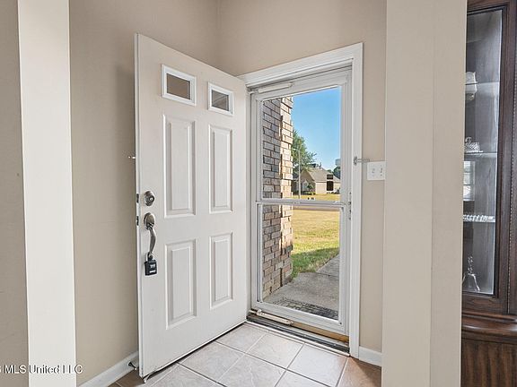 4th image of 2603 Pinnacle Dr
