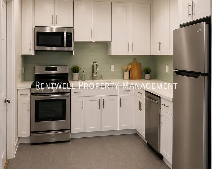 712 S Penn St — Photo 2
