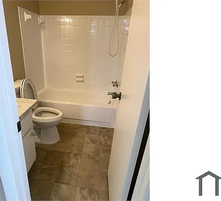 7612 Camarina Calle — Photo 12