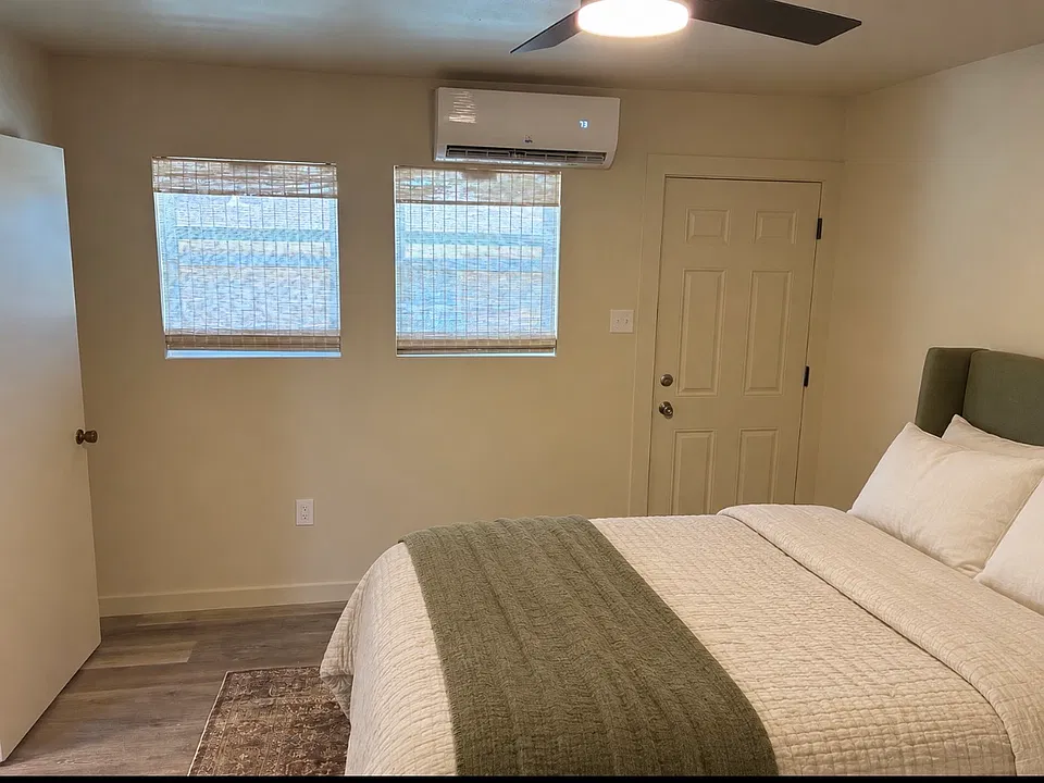 550 E North 18th St #550