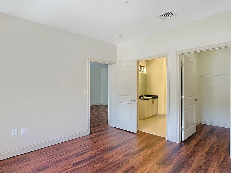 Walk-In Closets