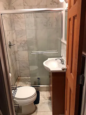 Rented by Aryeh Realty | media 33