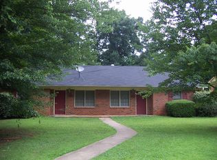 715 Jackson Park Ln, Suwanee, GA 30024