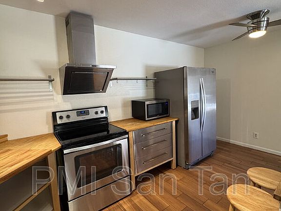 3rd image of 5525 E Thomas Rd Unit F1