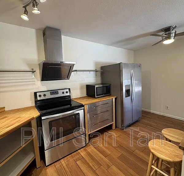 5525 E Thomas Rd #F1 — Photo 3