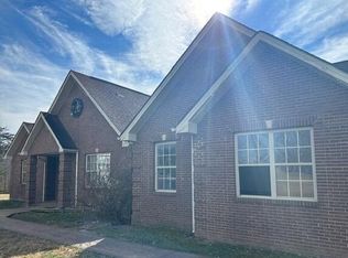 285 Bob Helton Rd, Whitley City, KY 42653