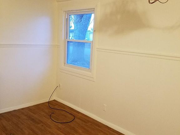5th image of 2918 Baybrook St
