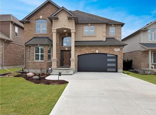 117 Albert St E, Blandford Blenheim, ON
