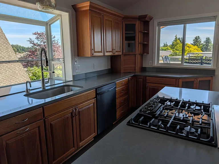 200 Swinomish Dr — Photo 14