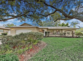 1241 15th Ct SW, Largo, FL 33770