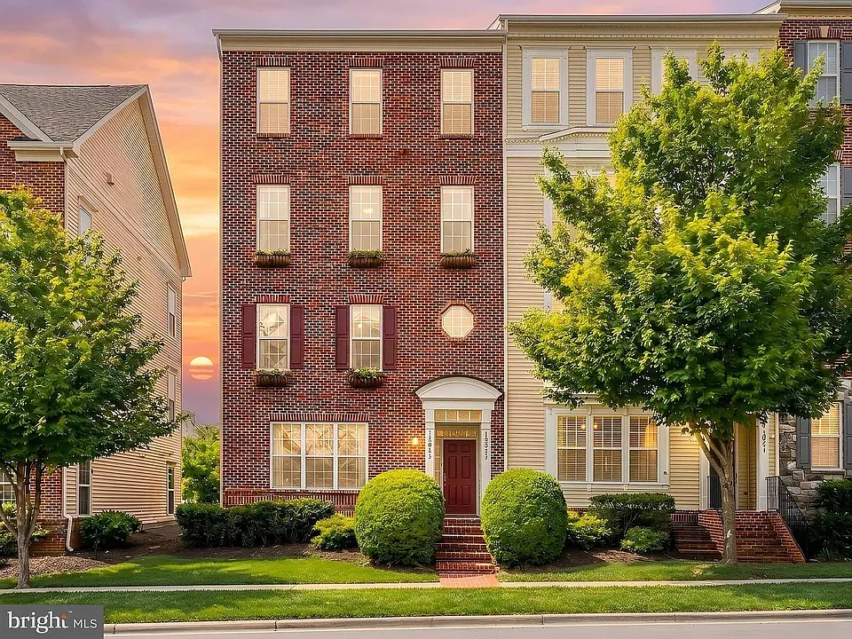 13043 Clarksburg Square Rd