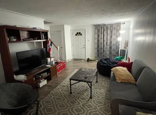 45 Madison Dr, Newark, DE 19711