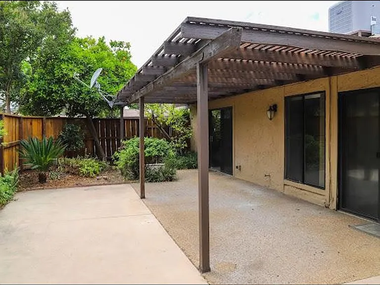 5312 N Colonial Ave #101 — Photo 2