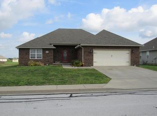 4715 W 28th Pl, Joplin, MO 64804