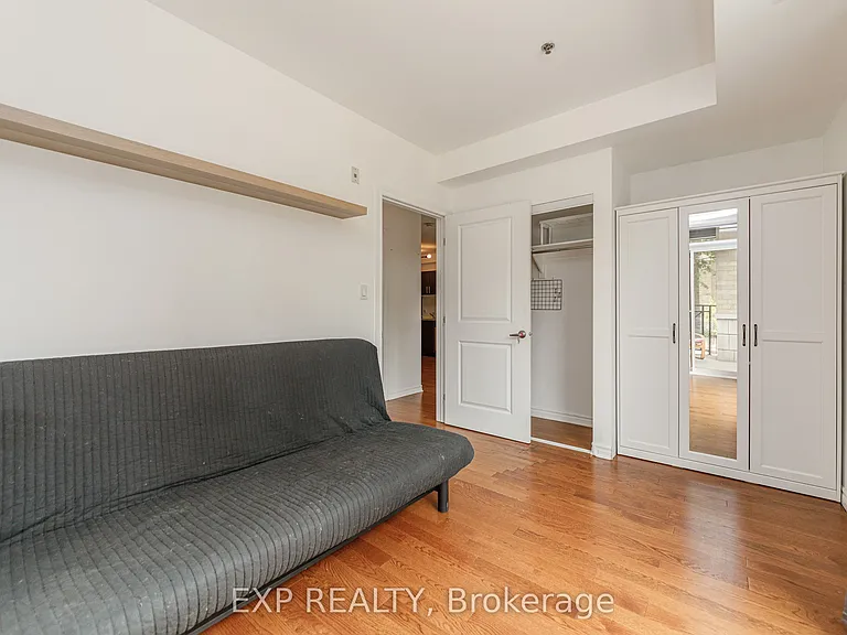 429 Kent St #221 — Photo 15