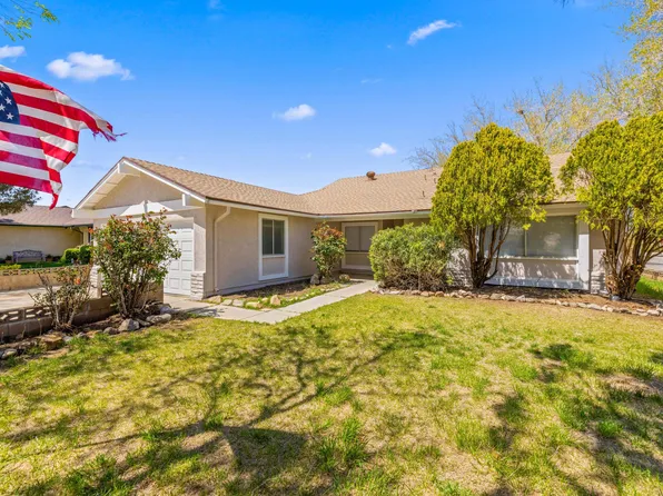 1155 E Lingard St, Lancaster, CA 93535