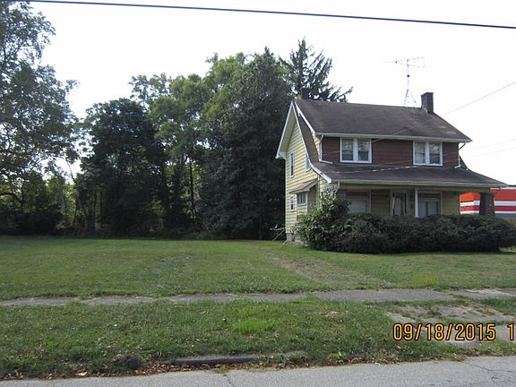 4th image of 17 E Lucius Ave
