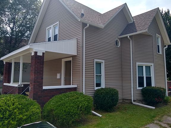 Side view front entrance