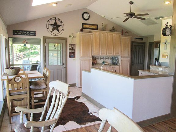 5th image of 180 Page Creek Dr