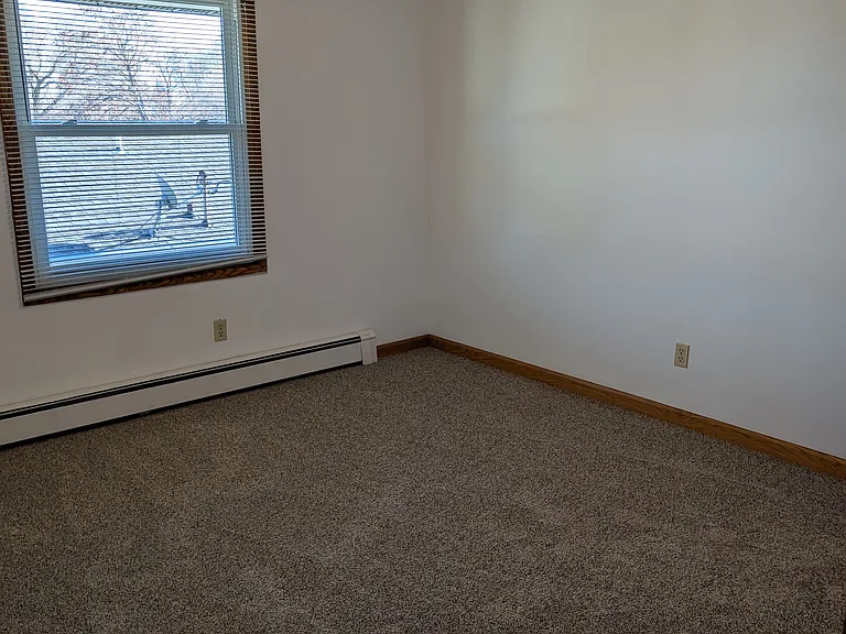 2315 E Peter St — Photo 6
