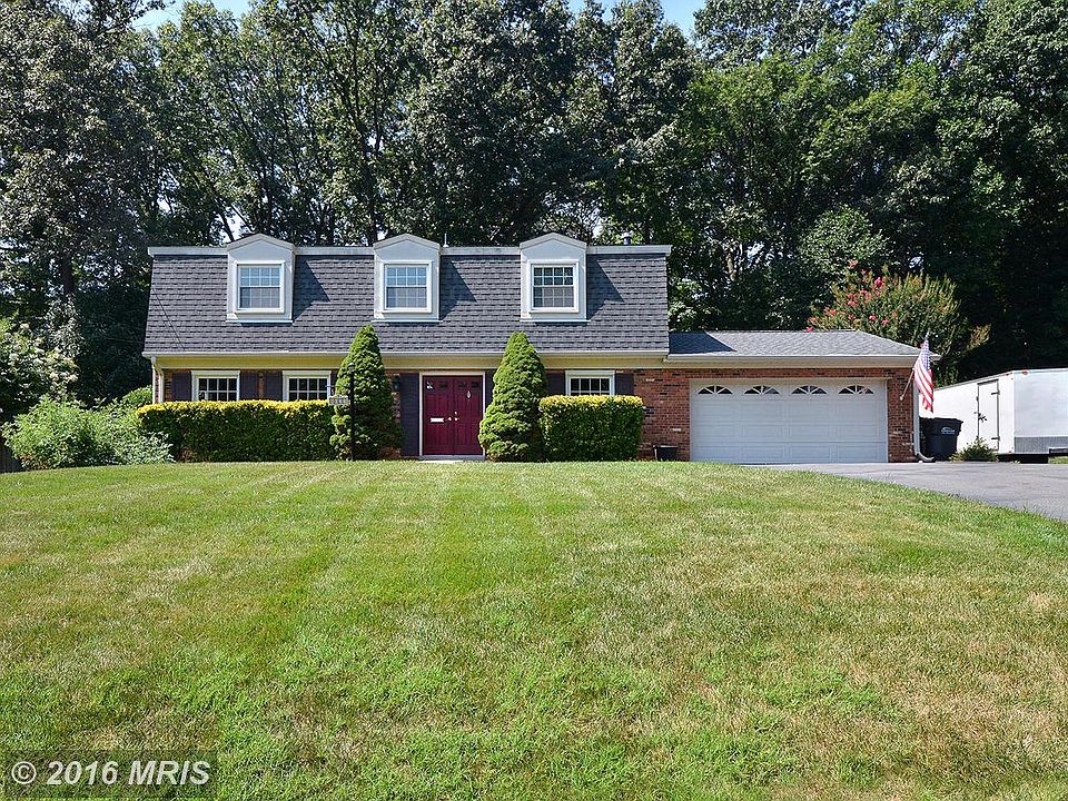 1st image of 8025 Garlot Dr