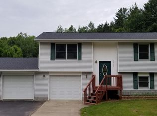 3275 Blackmer Rd, Ravenna, MI 49451