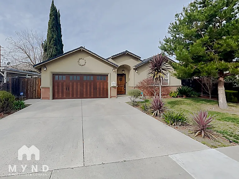 10305 Wunderlich Dr — Photo 1