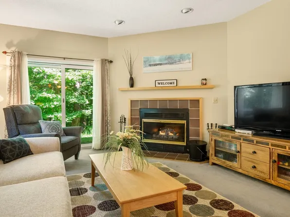 166 Village Circle #V34, Killington, VT 05751